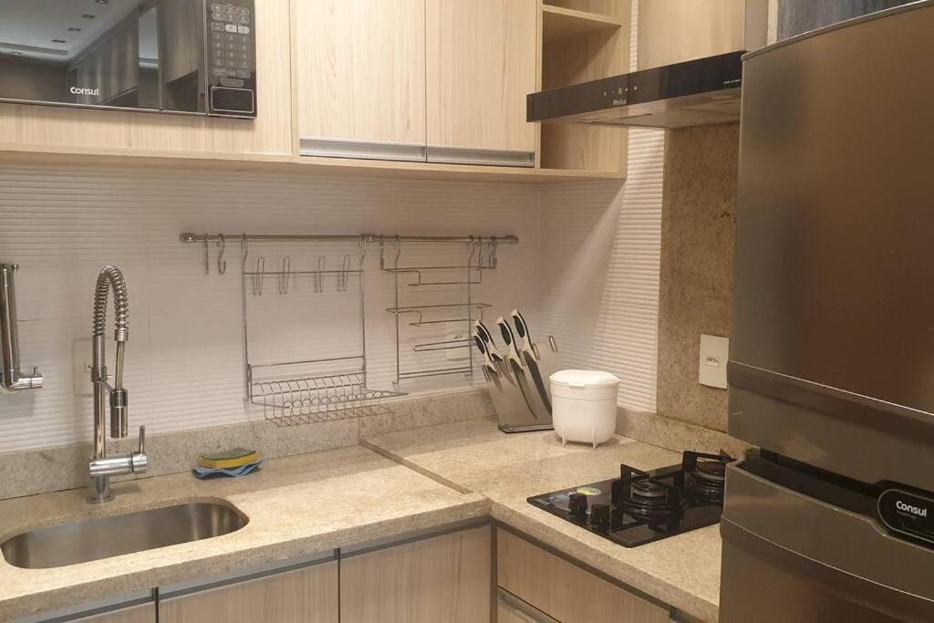 Com Piscina Em águas Claras-df Apartamento